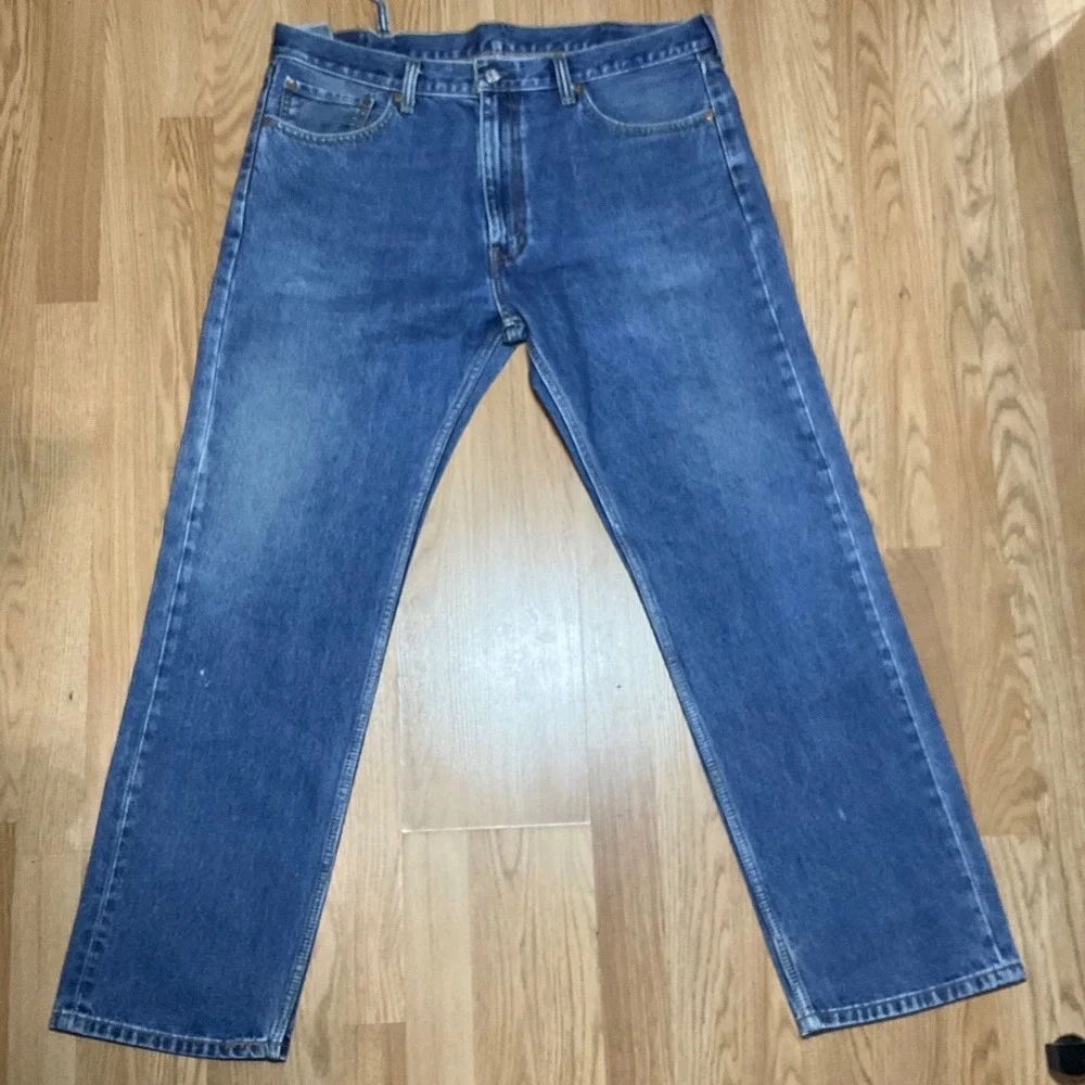 Levis 505 Regular Fit Straight Leg Jeans Mens 40x32 Blue Denim Medium Wash